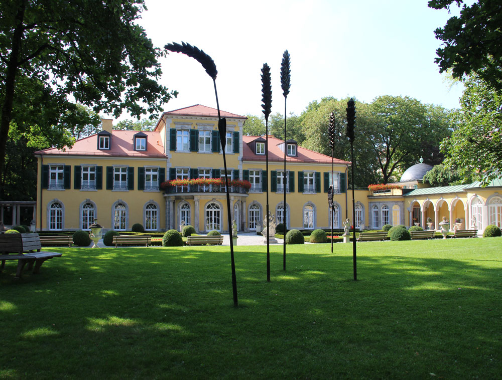 Schloss Suresnes